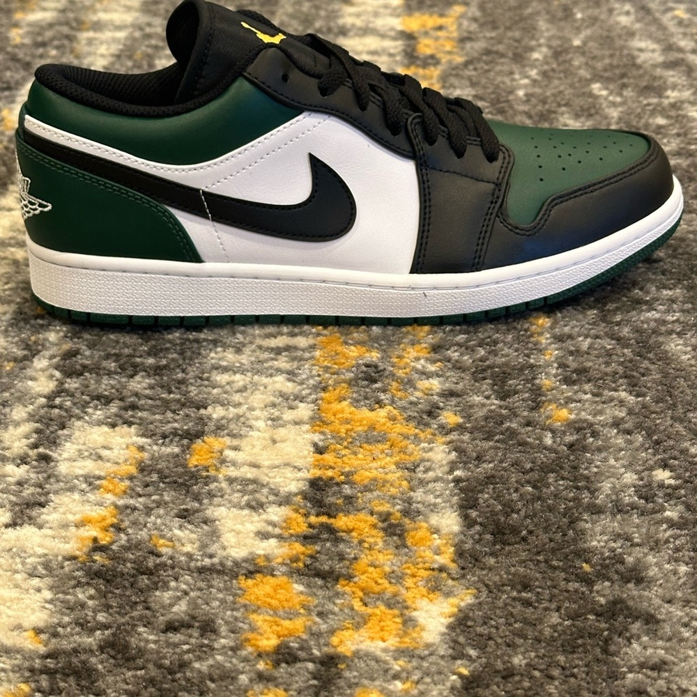 Jordan 1 low